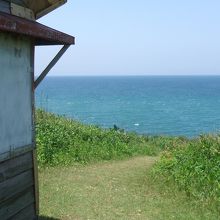 島内は自然が多く、歩くのにもってこいです