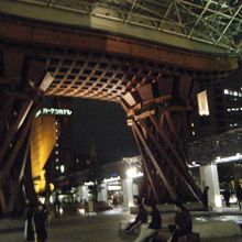 何なんでしょう？