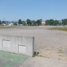 広々とした末広東公園