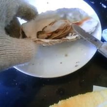 軍手ととるものを渡されます