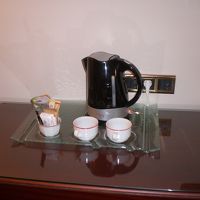 飲み物が数々用意されている。いつも追加されている。