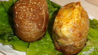 宮崎名物のにくまきです。