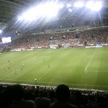サッカー専用スタジアムなのでみやすい