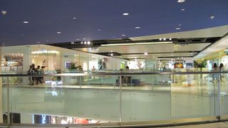 大きいので足が疲れてしまいます・・・・