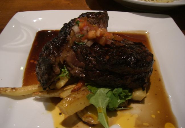 ワーフにある洋食屋