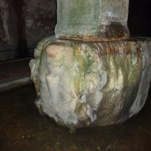 地下宮殿(イェレバタン貯水池)