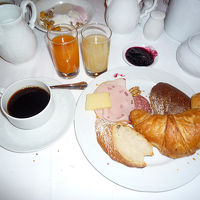 朝食ビュッフェ