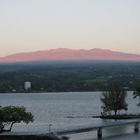 朝日に輝くマウナケア山。これが見たかった！
