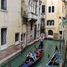 ゴンドラは、いたるところで見られます。