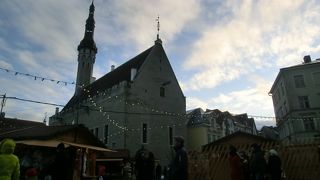 冬は中には入れません