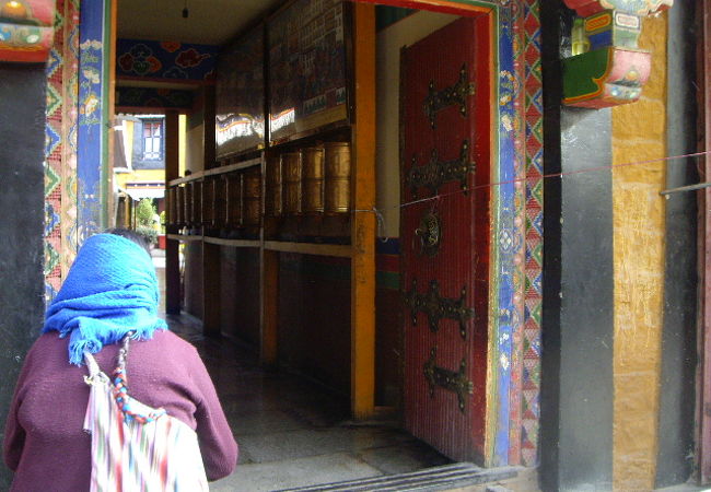 アニ・ツァングン寺