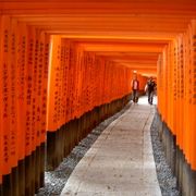 千本鳥居で有名