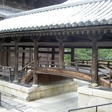 敷地内は広いです。