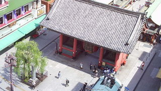 浅草観光文化センターから雷門を鳥瞰する、浅草寺が好き！の巻