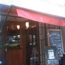 オシャレな外観