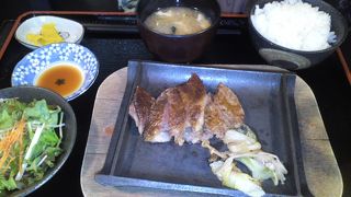 近江鶏がジューシー「近江牛と近江鶏の店 近江や」