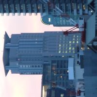 このビルの上層部です