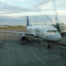 NYCとBUFはjetBlueで移動しました！