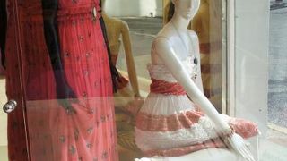 マヌーシュ (プエルトバヌス店)