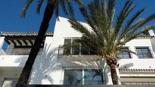 クスト バルセロナ (プエルトバヌス店)