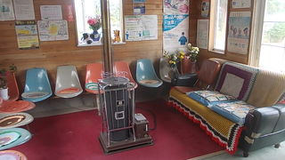 こちらもお洒落な雰囲気の駅でした