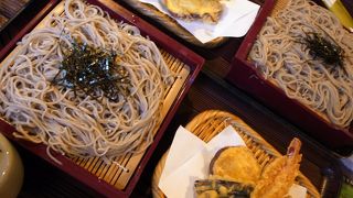 古民家でおいしいおそばを