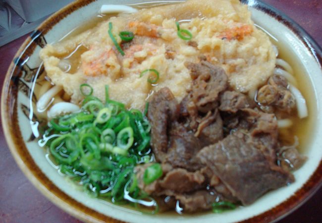 呉線ホームで必ず食べる、うどん