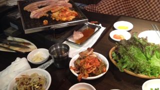 韓国に行かなくてもお手軽に味わえるサムギョプサル♪