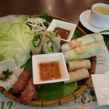 春巻きセット　７０，０００ドン