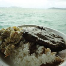 Kuahiwi Hamburger Steak　向こうはすぐ