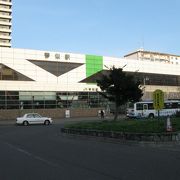 地下鉄の琴似駅とは離れています