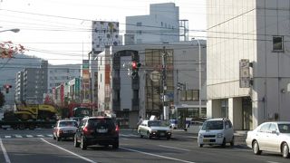 円山公園駅との間を歩けば見所発見も