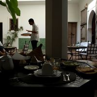 朝食は8〜10時まで