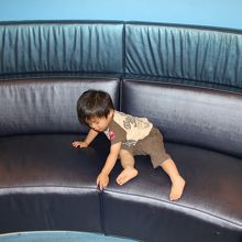 メイシーズ子供服売り場にて