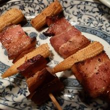 豚バラ　ヤングコーンIN