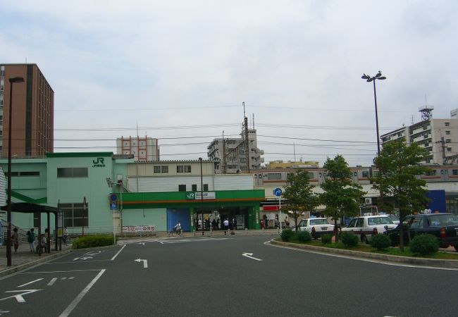 つくばエクスプレスと武蔵野線の駅