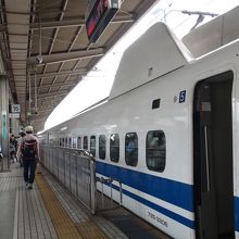 新幹線ホーム