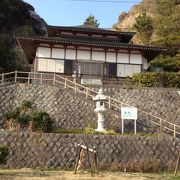 浪子不動は、高養寺というお寺でもあります