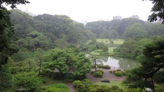 都会の中のオアシス