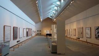 絶妙な白　【トミオカホワイト美術館】