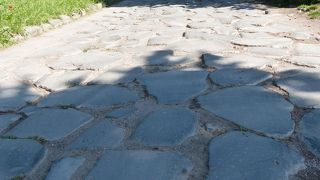 タクシーで行くアッピア街道とクラウディア水道橋