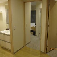 左:第１ﾄｲﾚとｼｬﾜ真中:M-bed右,右2nd-bed