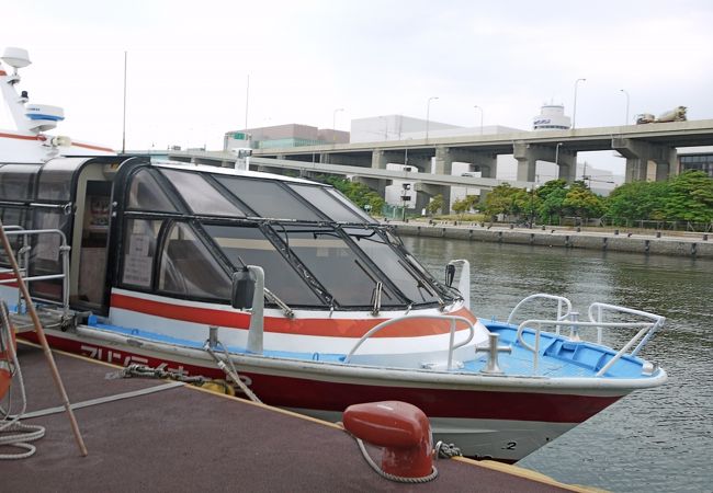 海ノ中道までは博多埠頭からの「うみなか」ラインが観光客向き