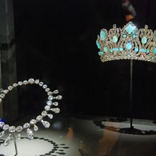 ナポレオンが妻の皇后マリア･ルイーズに贈った宝石類