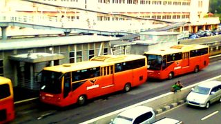 旅行者にはトランスジャカルタ（バスウェイ）が便利