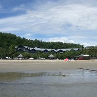 広いビーチが良いです