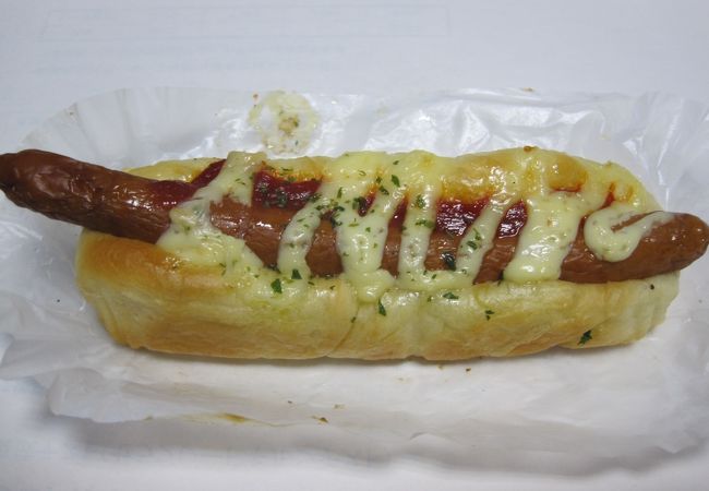 ショッピングセンターにあるパン屋さん