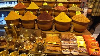 エジプシャンバザールの外側のお店がオススメです