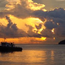 席からは素敵な夕日がみれます。 