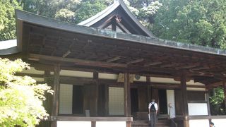 運慶のデビュー作がこちらに。